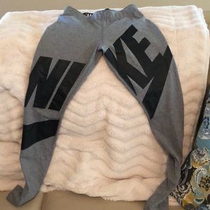 Nike workout leggings